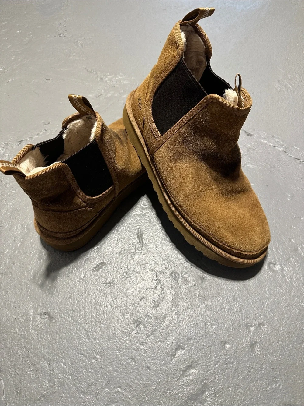 UGG Men's Tan Suede Chukka Boots with Shearling Collar